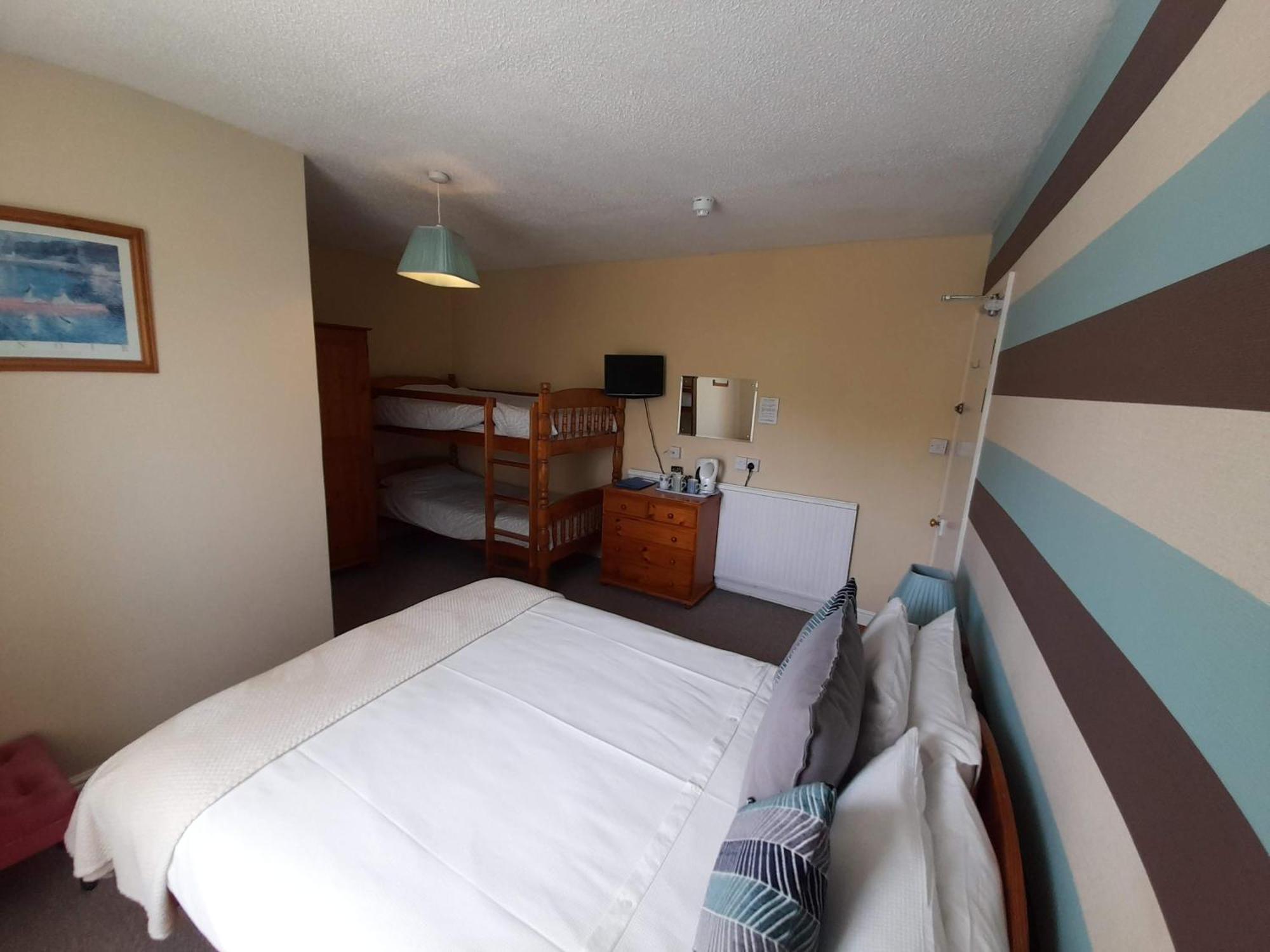 Saffron House 3* Combe Martin