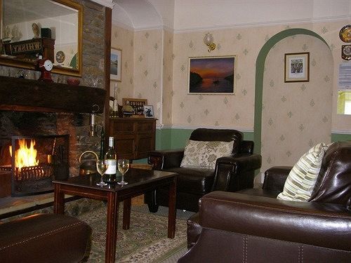 Saffron House 3*