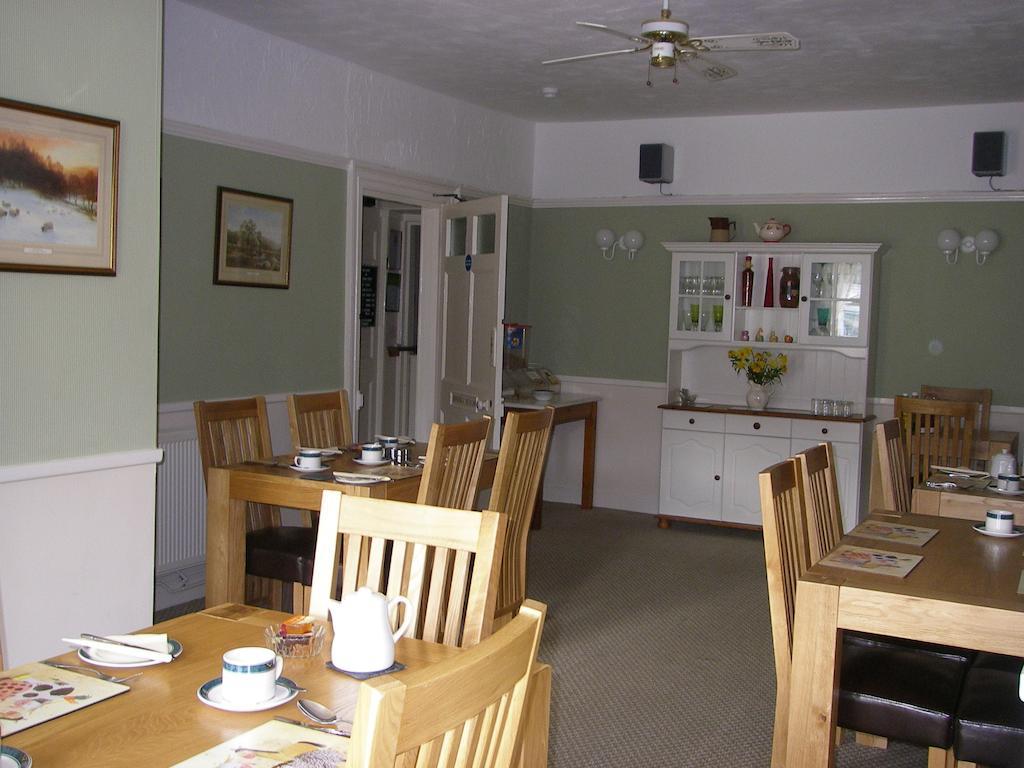 Saffron House 3*